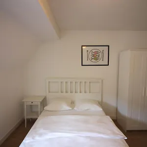 Rent A Eptingerstrasse - Self Check-in Appartement